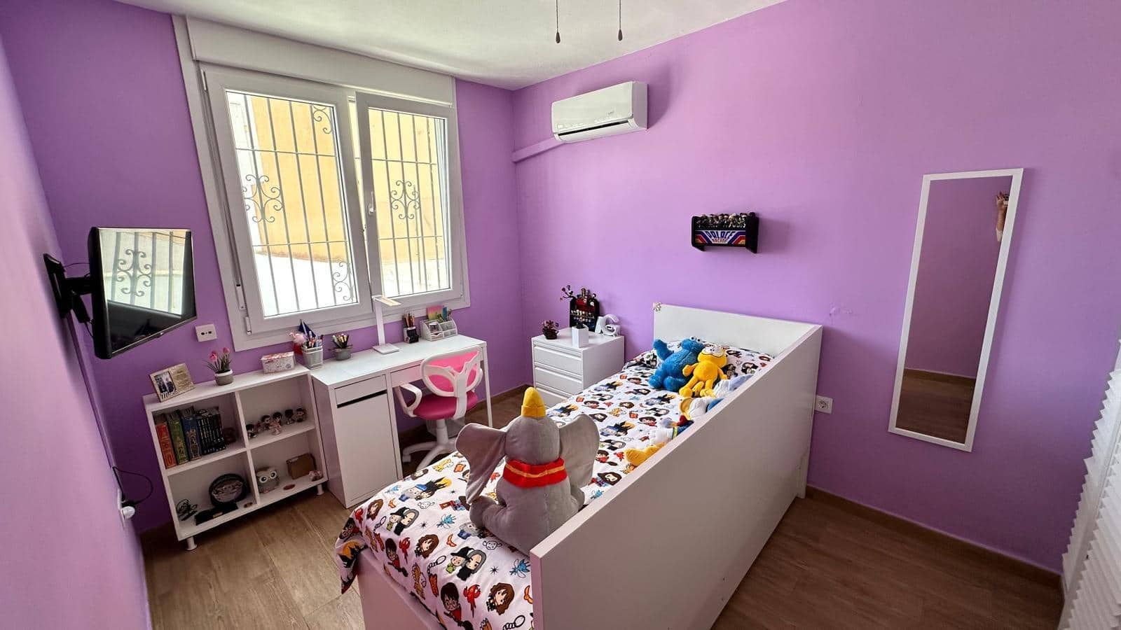 5 camera da letto Villetta a Schiera in vendita in La Linea de la Concepcion con piscina - 434.900 € (Rif: 10120499)