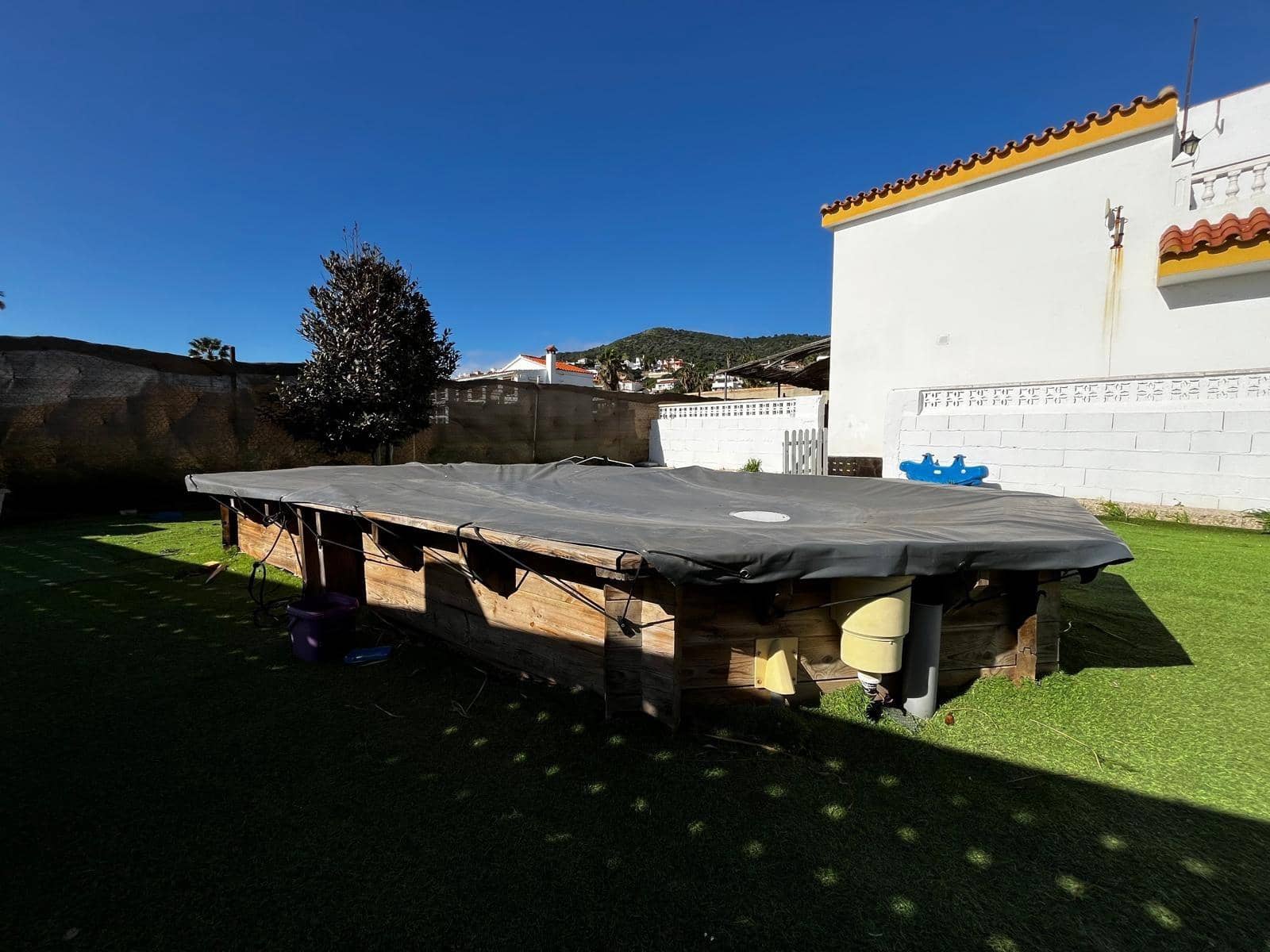 3 bedroom Villa for sale in Algeciras with pool garage - € 365,000 (Ref: 10120503)