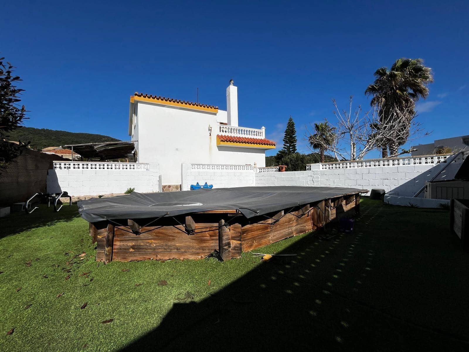 3 bedroom Villa for sale in Algeciras with pool garage - € 365,000 (Ref: 10120503)