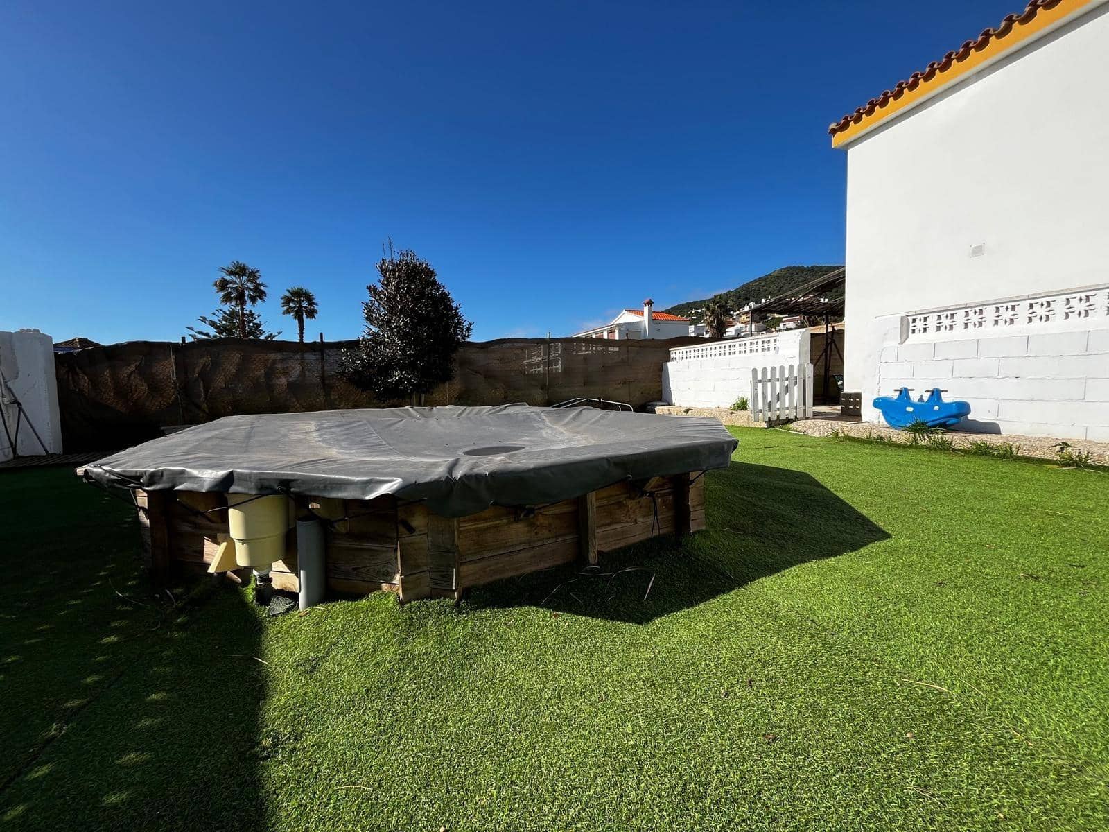 3 bedroom Villa for sale in Algeciras with pool garage - € 365,000 (Ref: 10120503)