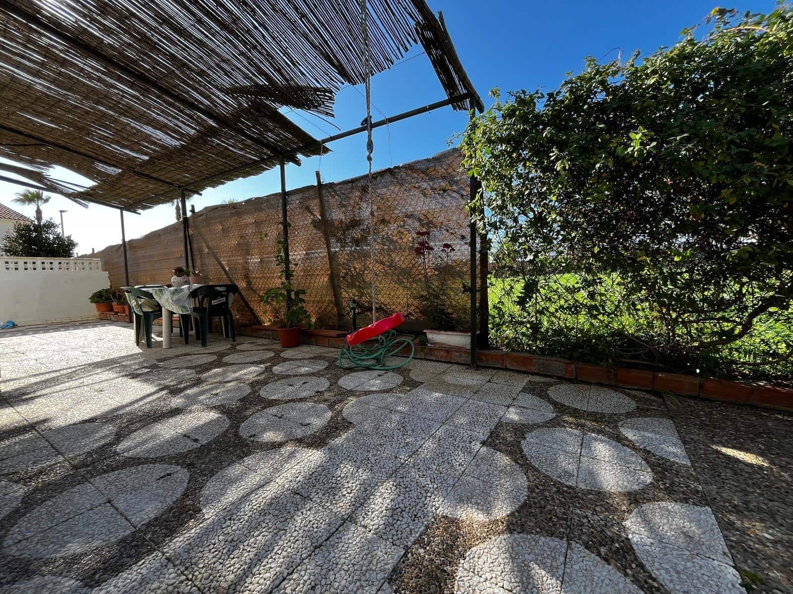 3 bedroom Villa for sale in Algeciras with pool garage - € 365,000 (Ref: 10120503)