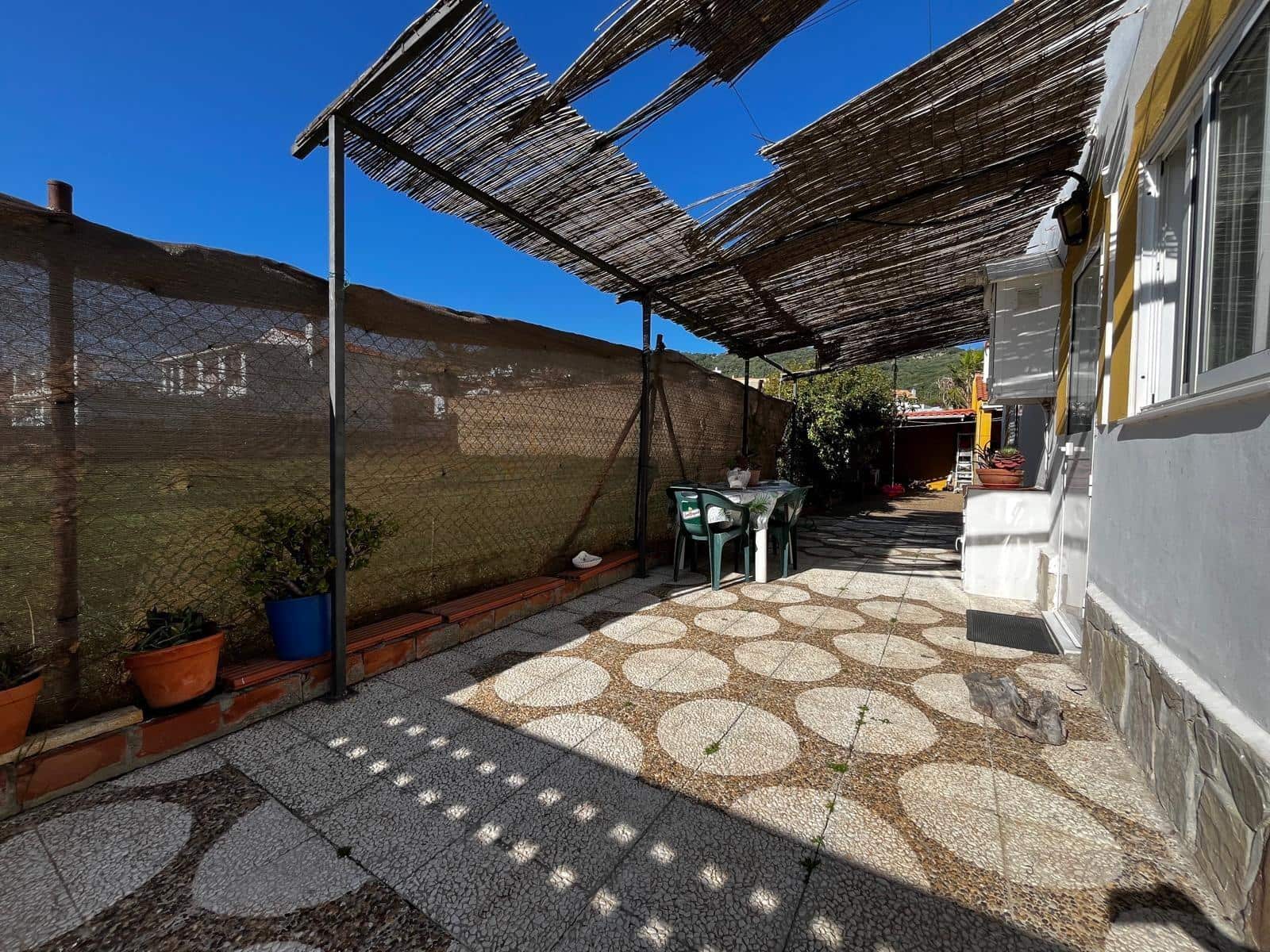 3 bedroom Villa for sale in Algeciras with pool garage - € 365,000 (Ref: 10120503)