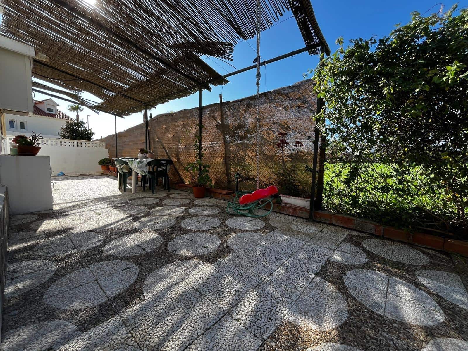 3 bedroom Villa for sale in Algeciras with pool garage - € 365,000 (Ref: 10120503)