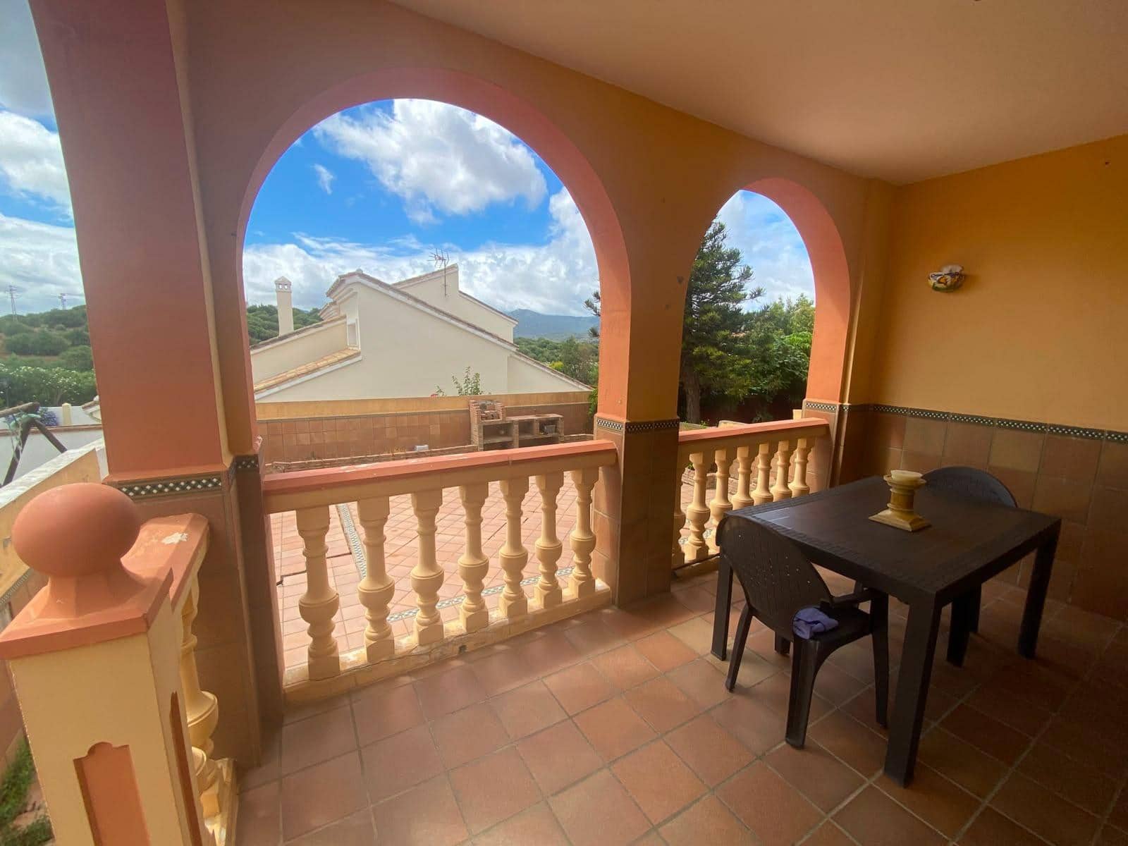 4 soverom Kjedet enebolig til salgs i Los Barrios - € 350 000 (Ref: 10133615)