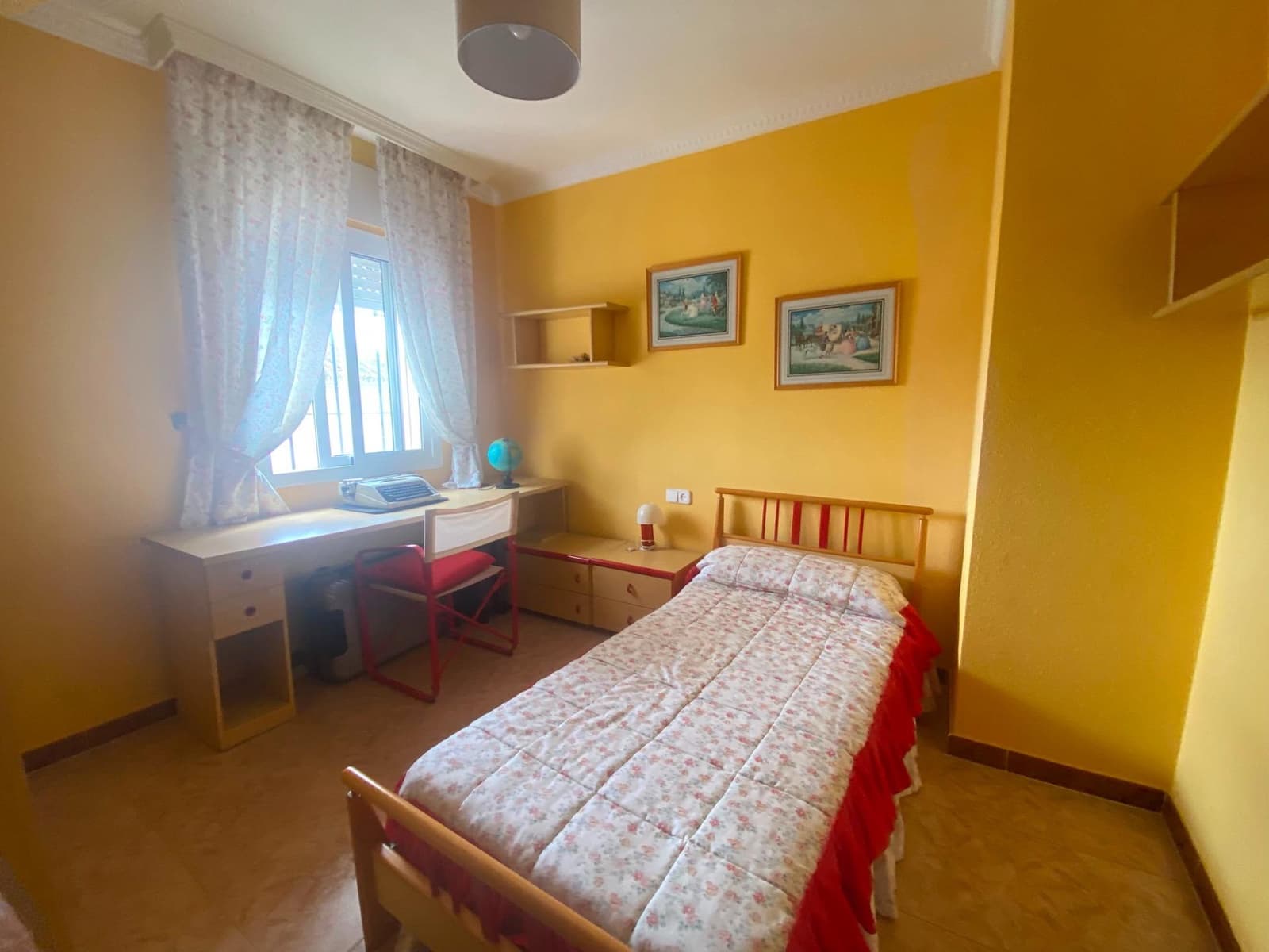 4 soverom Kjedet enebolig til salgs i Los Barrios - € 350 000 (Ref: 10133615)