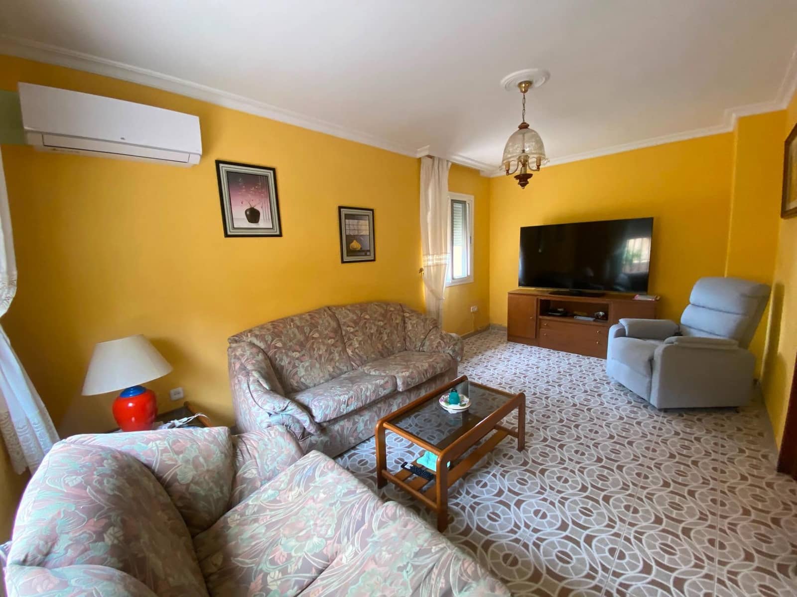 4 soverom Kjedet enebolig til salgs i Los Barrios - € 350 000 (Ref: 10133615)