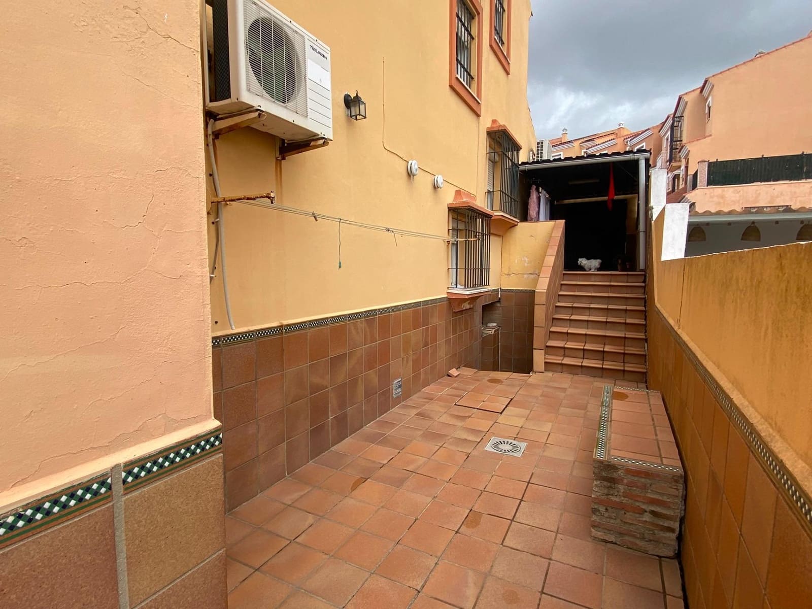 4 soverom Kjedet enebolig til salgs i Los Barrios - € 350 000 (Ref: 10133615)