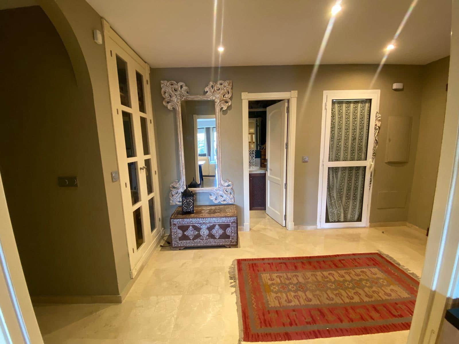 3 sypialnia Mieszkanie na sprzedaż w San Roque z basenem garażem - 475 000 € (Ref: 10135198)