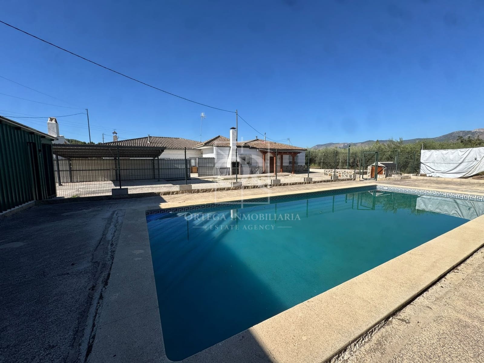 Finca/Casa Rural de 4 habitaciones en Caravaca de la Cruz en alquiler con piscina garaje - 750 € (Ref: 10116197)