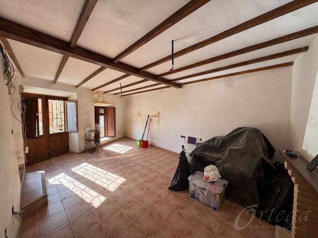 3 makuuhuone Omakotitalo myytävänä paikassa Cehegín - 39 500 € (Ref: 10116209)