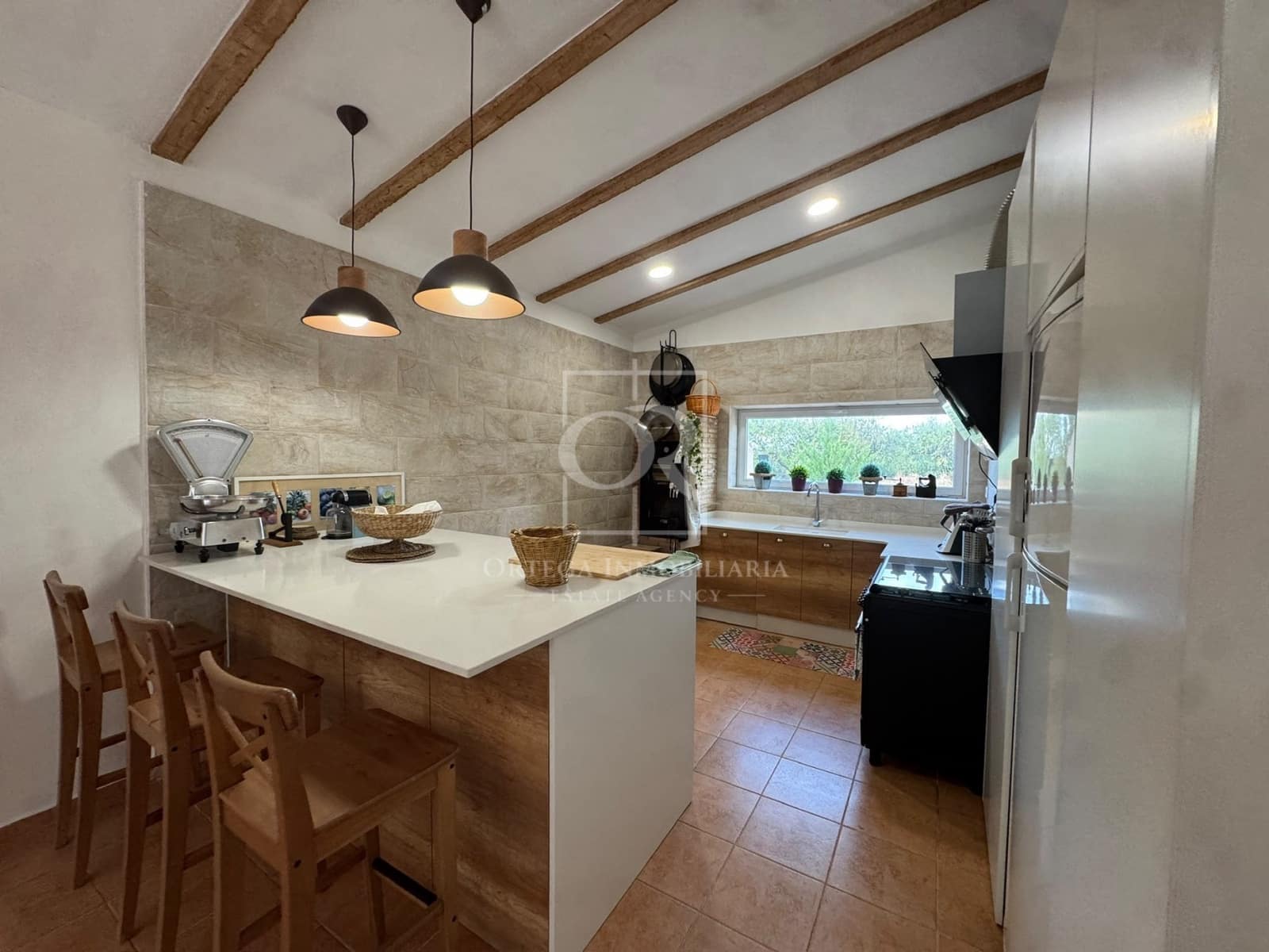 4 makuuhuone Maalaistalo myytävänä paikassa Bullas - 269 000 € (Ref: 10117131)