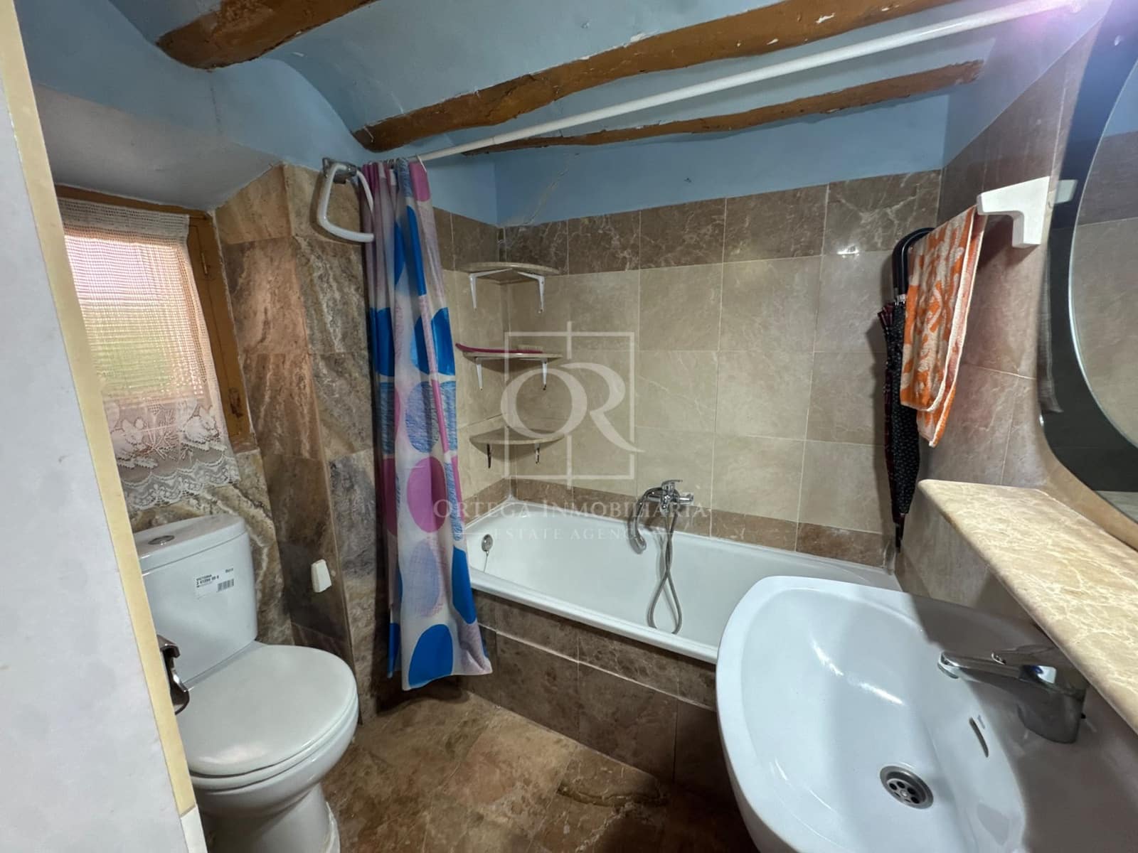 7 soveværelse Byhus til salg i Cehegin med garage - € 60.000 (Ref: 10117132)