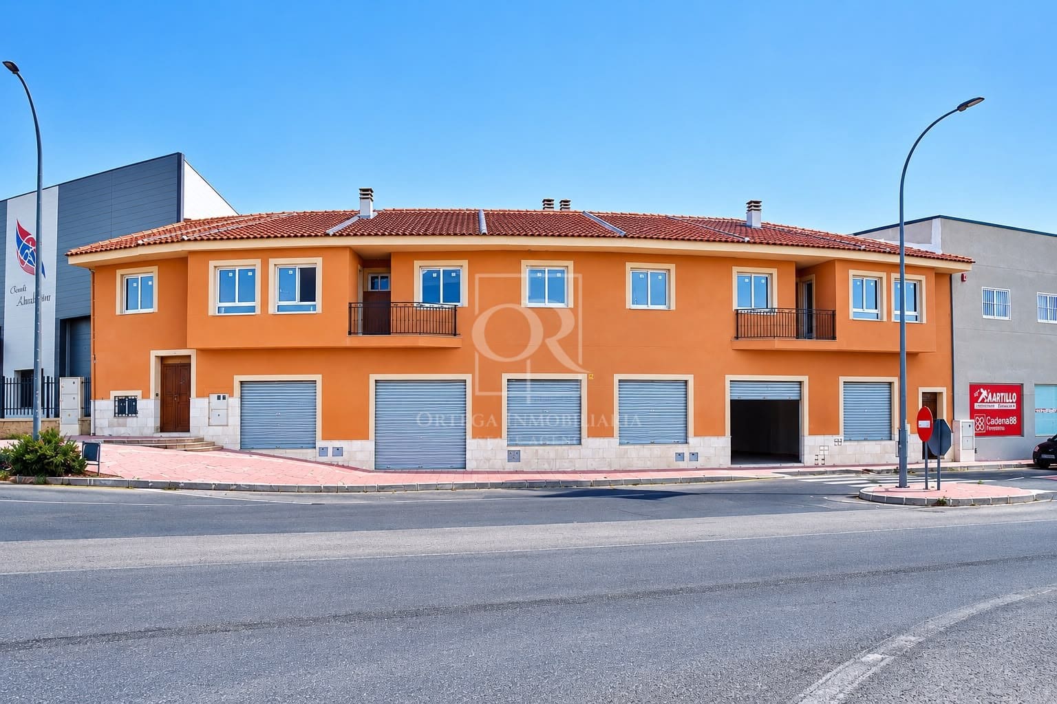 Kommersiell till salu i Cehegin med garage - 210 000 € (Ref: 10132151)