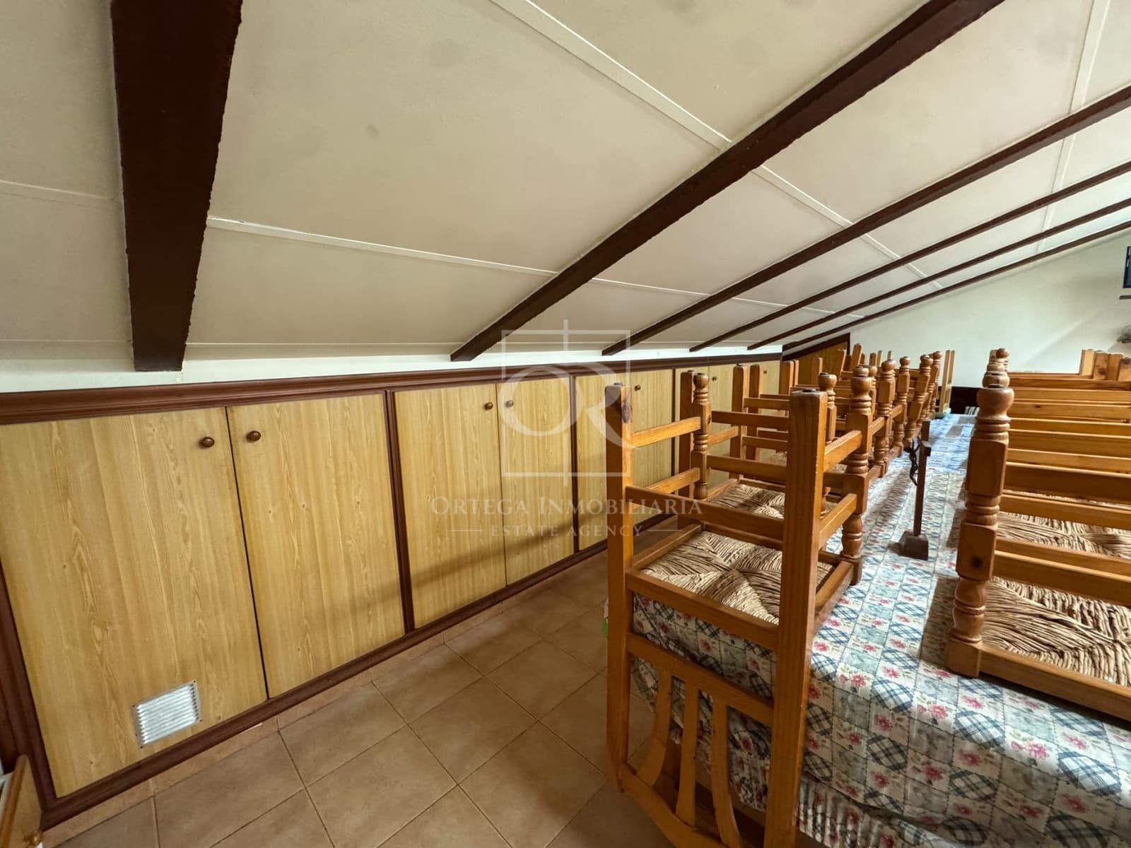 5 quarto Casa em Banda para venda em Cehegin - 125 000 € (Ref: 10168777)