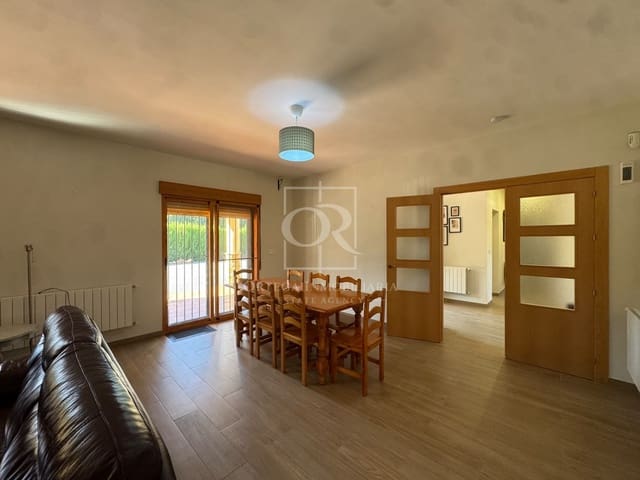 3 bedroom Finca/Country House for rent in Cehegín with pool garage - € 1,450 (Ref: 10169385)