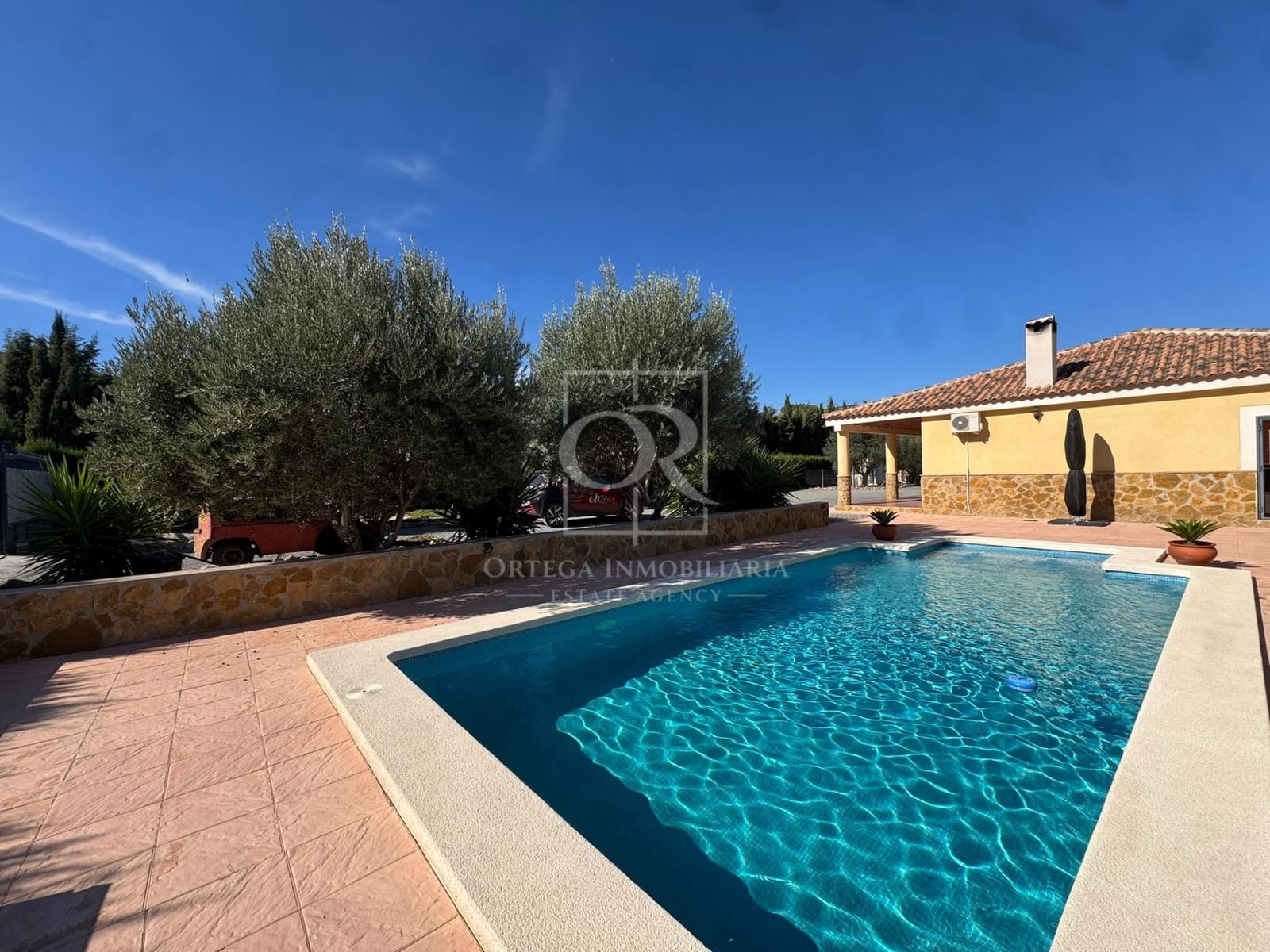3 bedroom Finca/Country House for rent in Cehegin with pool garage - € 1,450 (Ref: 10169385)