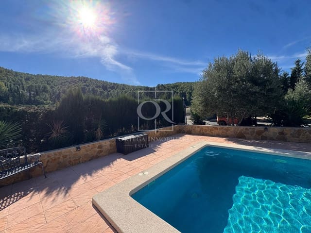 3 bedroom Finca/Country House for rent in Cehegín with pool garage - € 1,450 (Ref: 10169385)
