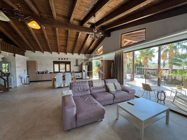 3 bedroom Finca/Country House for rent in Cehegín with pool garage - € 1,500 (Ref: 10169386)