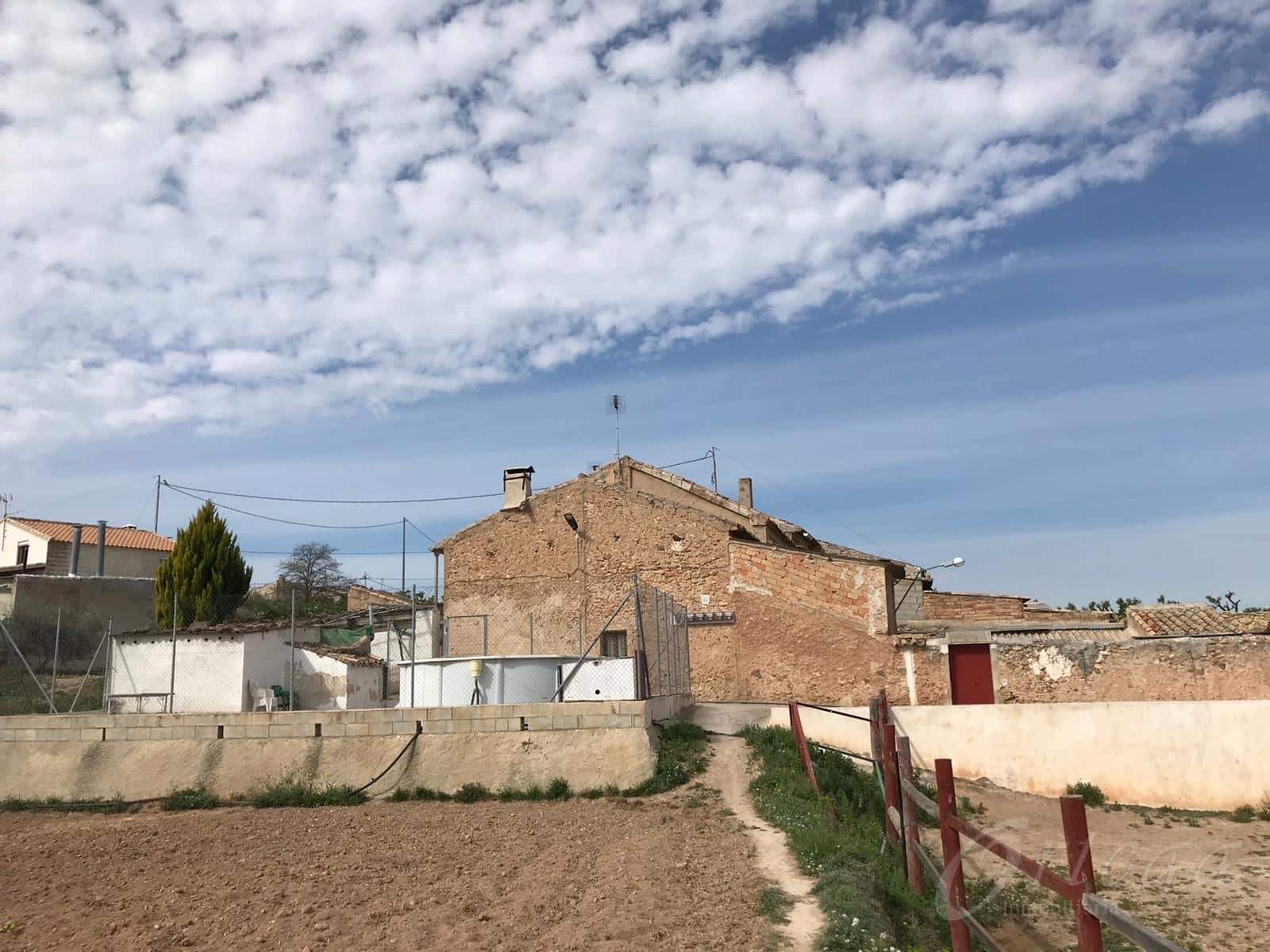 4 bedroom Finca/Country House for sale in Cehegin with pool garage - € 50,000 (Ref: 6086585)