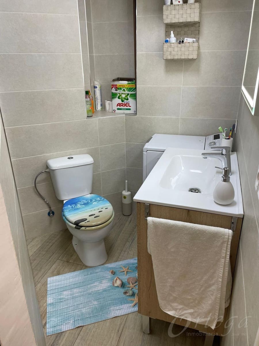 1 bedroom Apartment for sale in La Manga del Mar Menor with garage - € 89,900 (Ref: 6086616)