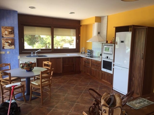 4 Zimmer Finca/Landgut zu verkaufen in Cehegín mit Pool Garage - 695.000 € (Ref: 6086623)