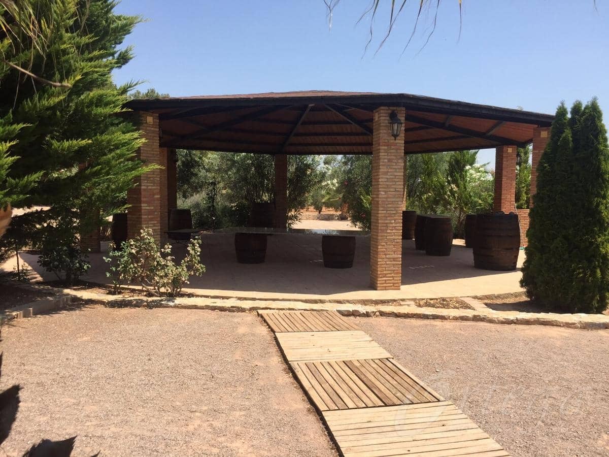 4 Zimmer Finca/Landgut zu verkaufen in Cehegin mit Pool Garage - 695.000 € (Ref: 6086623)