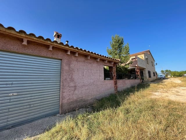 3 soveværelse Finca/Landehus til salg i Cehegín med swimmingpool garage - € 200.000 (Ref: 6086631)