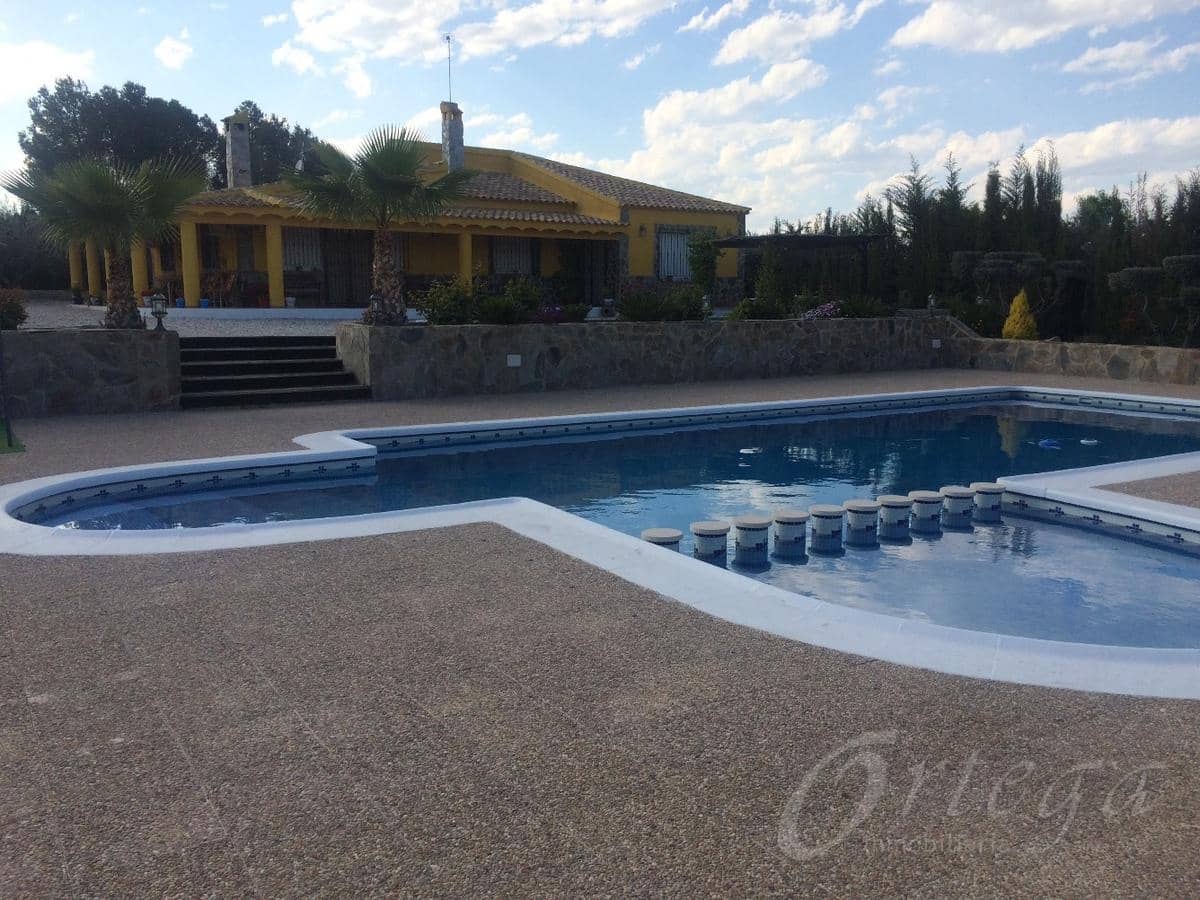 3 makuuhuone Maalaistalo myytävänä paikassa Cehegin mukana uima-altaan 
autotalli - 295 000 € (Ref: 6086656)