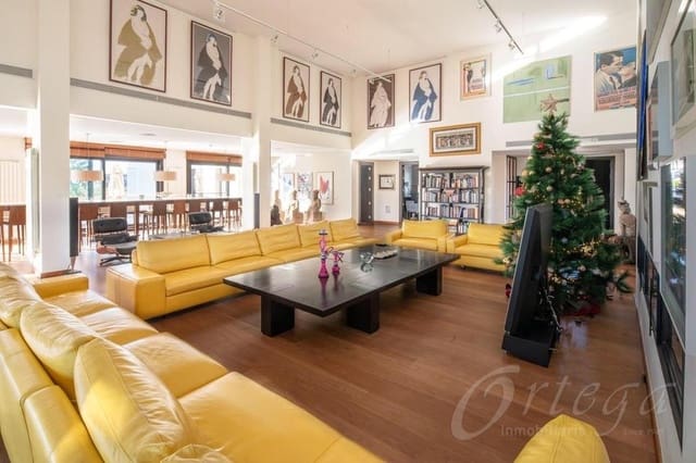 8 makuuhuone Huvila myytävänä paikassa Mar Menor Golf Resort, Torre-Pacheco mukana uima-altaan 
autotalli - 1 750 000 € (Ref: 6086821)