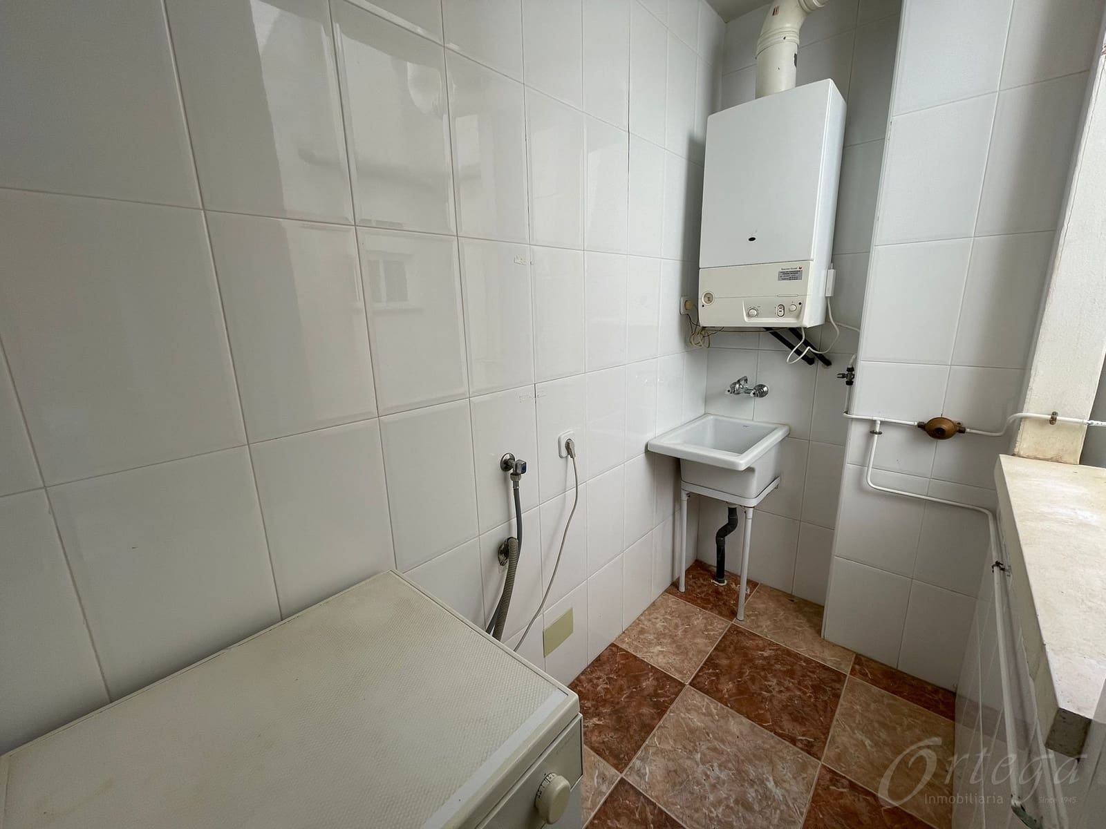 3 bedroom Flat for sale in Cehegin with garage - € 90,000 (Ref: 6087560)