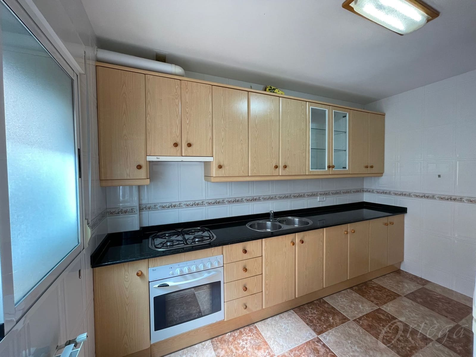 3 bedroom Flat for sale in Cehegin with garage - € 90,000 (Ref: 6087560)