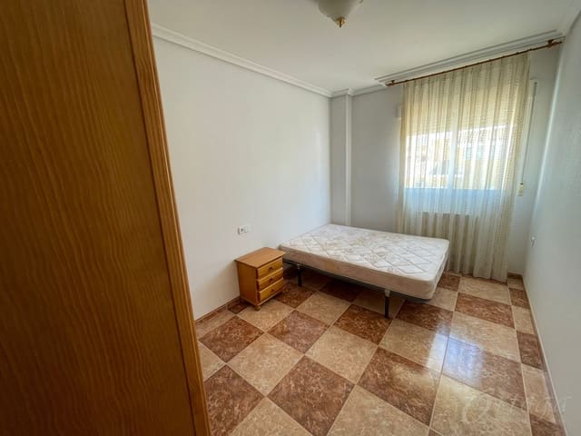 Piso de 3 habitaciones en Cehegín en venta con garaje - 90.000 € (Ref: 6087560)