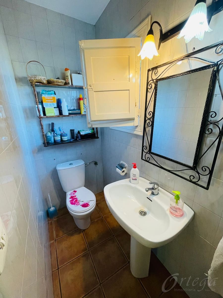 4 makuuhuone Maalaistalo myytävänä paikassa Cehegin mukana uima-altaan 
autotalli - 189 500 € (Ref: 6345482)