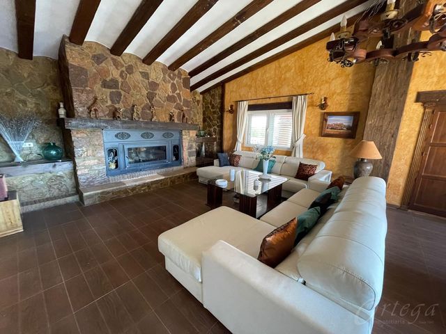 4 bedroom Finca/Country House for sale in Cehegín with pool garage - € 325,000 (Ref: 6345495)