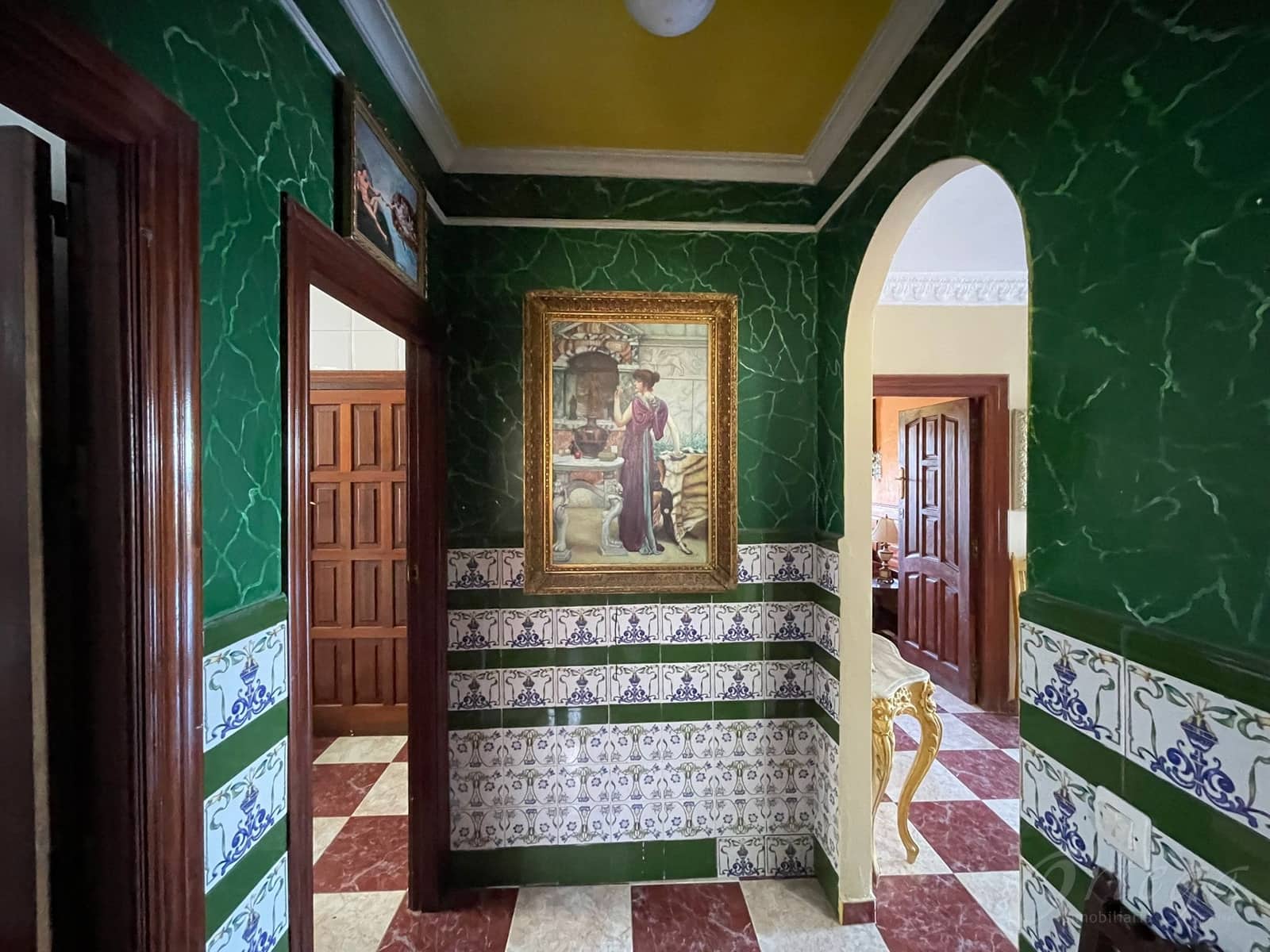 6 bedroom Villa for sale in La Manga del Mar Menor with pool garage - € 450,000 (Ref: 6422132)