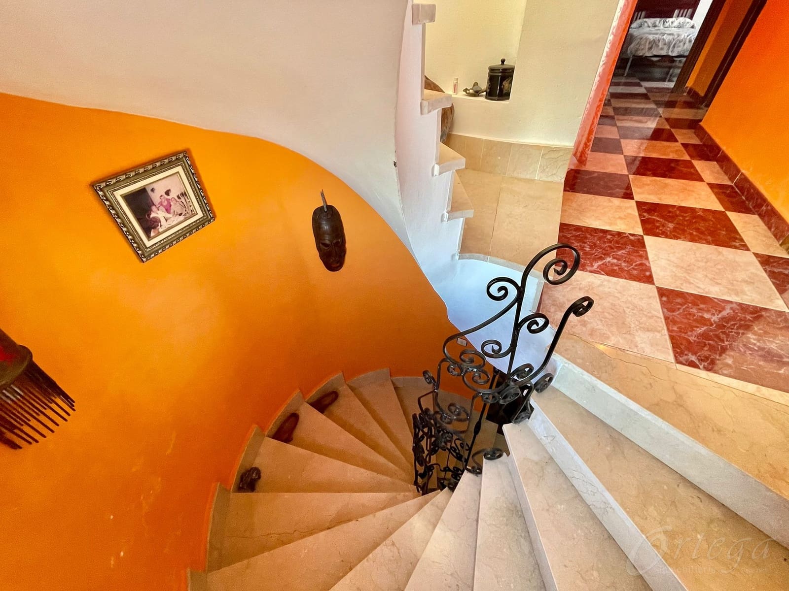 6 bedroom Villa for sale in La Manga del Mar Menor with pool garage - € 450,000 (Ref: 6422132)