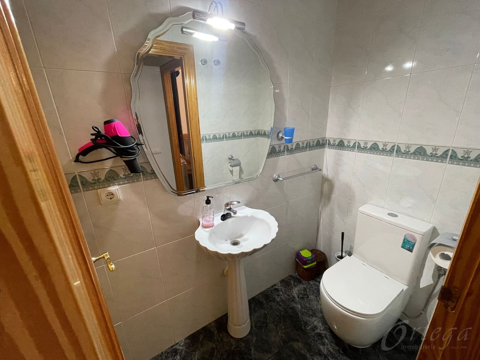 3 bedroom Apartment for sale in Cehegin with garage - € 90,000 (Ref: 6427943)