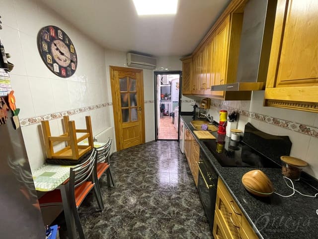 3 soveværelse Lejlighed til salg i Cehegín med garage - € 90.000 (Ref: 6427943)