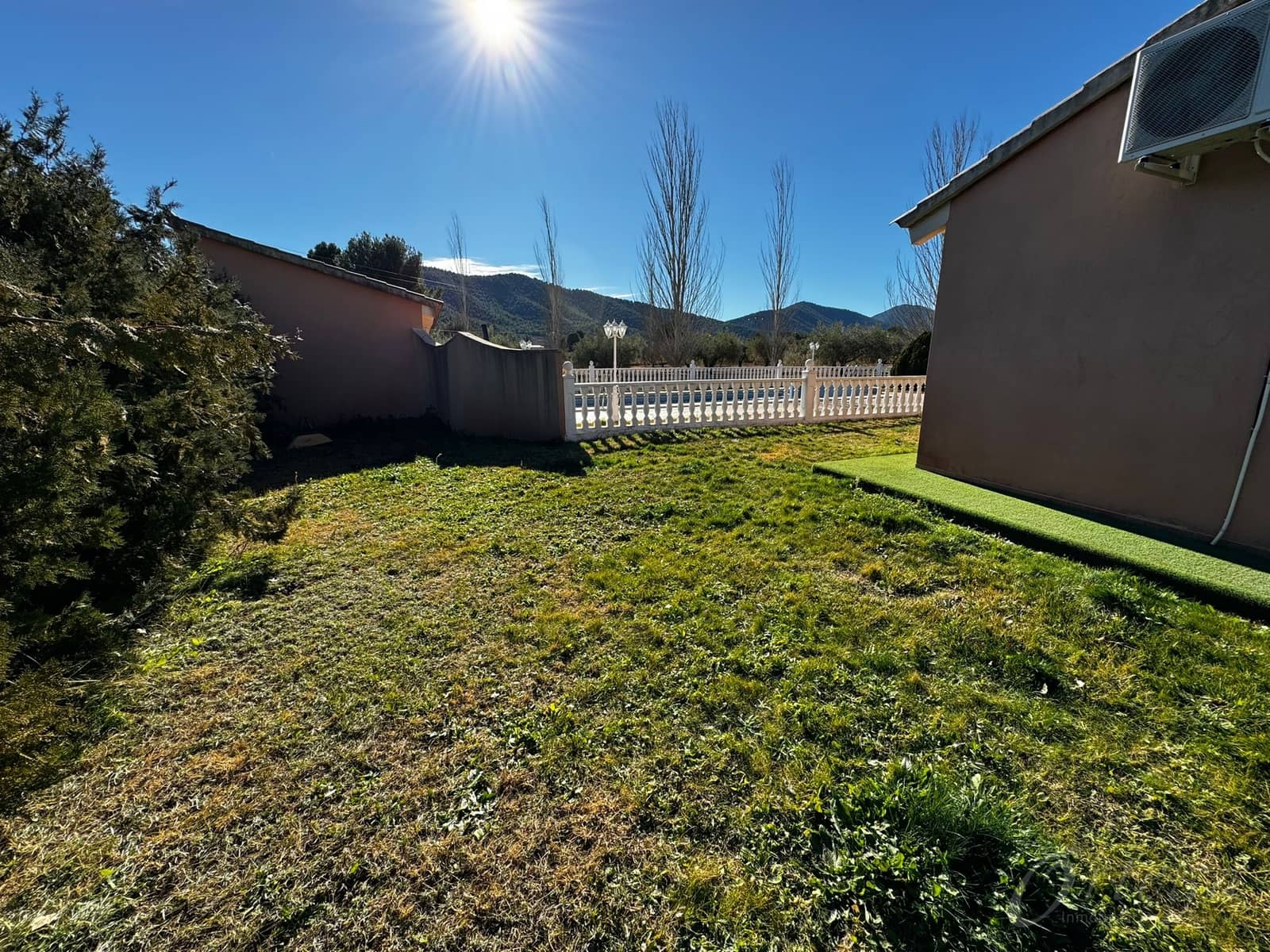 3 makuuhuone Maalaistalo myytävänä paikassa Cehegin mukana uima-altaan 
autotalli - 350 000 € (Ref: 6444315)