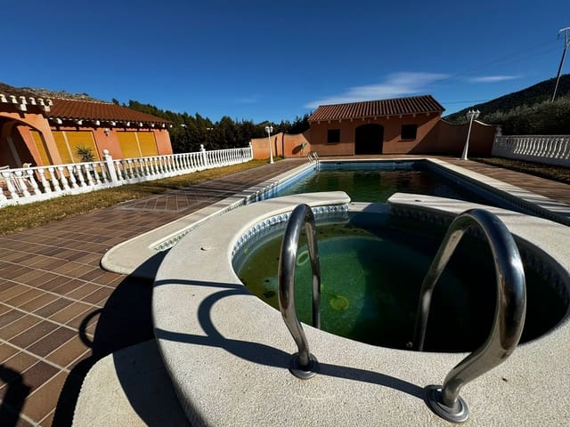 3 sypialnia Finka/Dom wiejski na sprzedaż w Cehegín z basenem garażem - 350 000 € (Ref: 6444315)