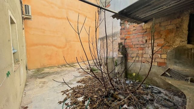 3 bedroom Townhouse for sale in Cehegín with garage - € 29,500 (Ref: 6585188)