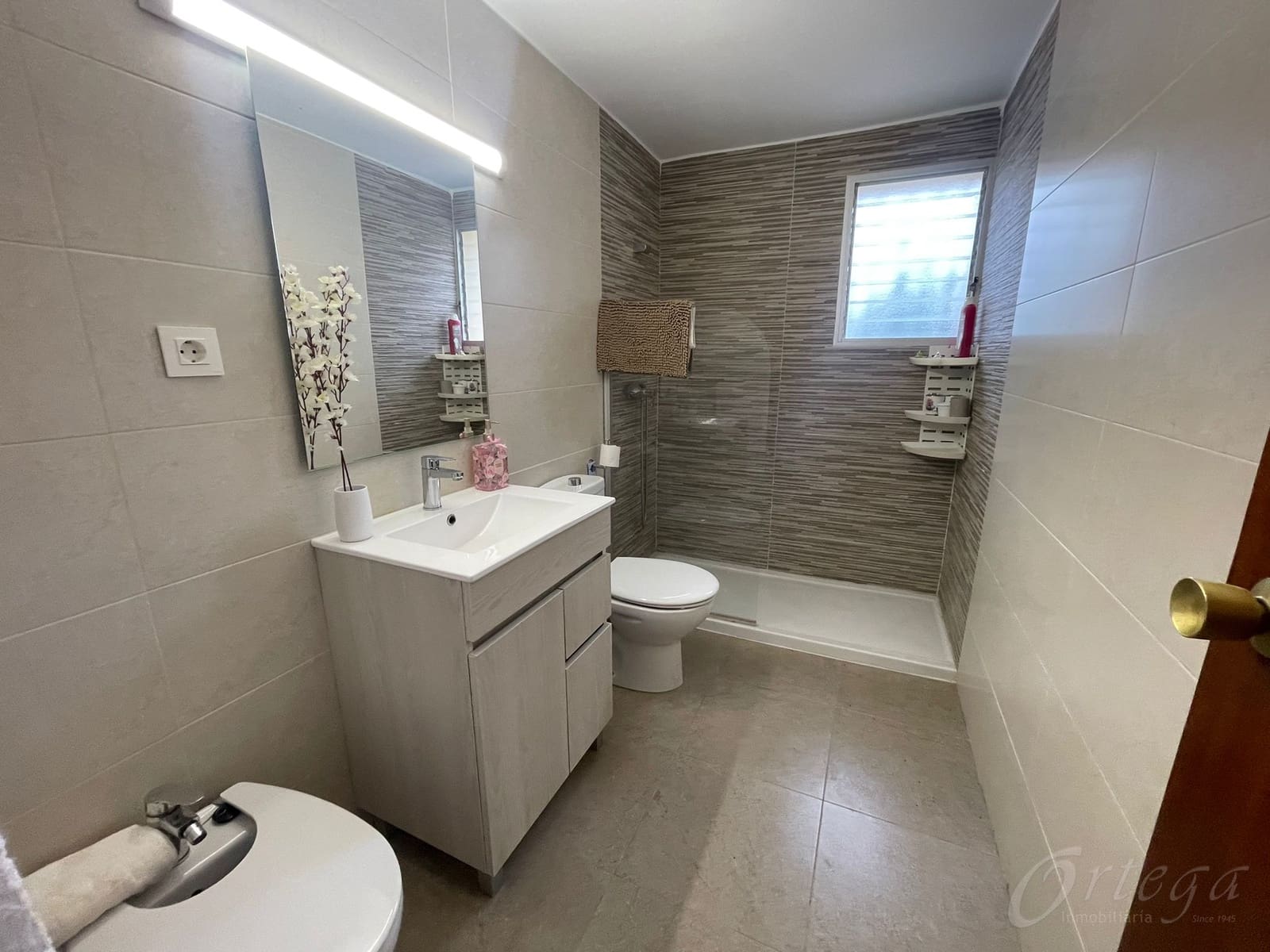 4 soverom Finca/Herregård til salgs i Canara med garasje - € 100 000 (Ref: 6627259)