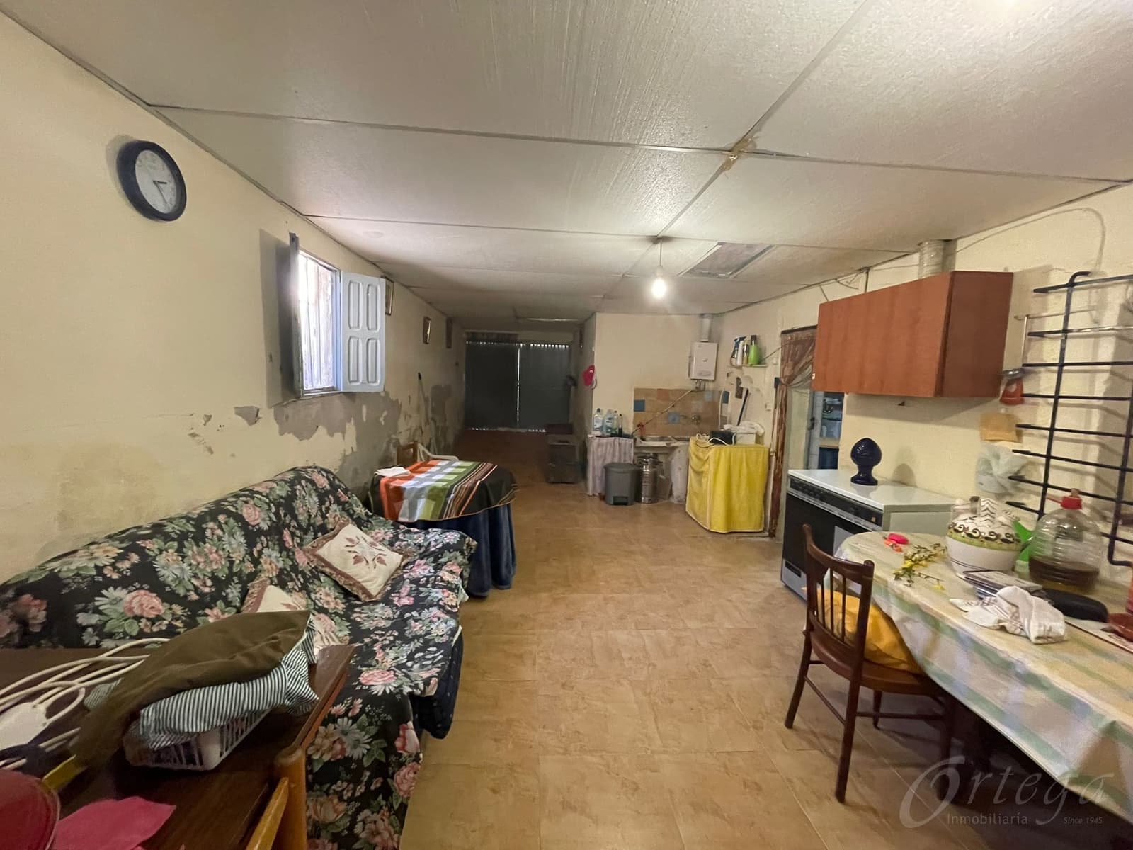 3 bedroom Finca/Country House for sale in Valentin with garage - € 65,000 (Ref: 6688513)