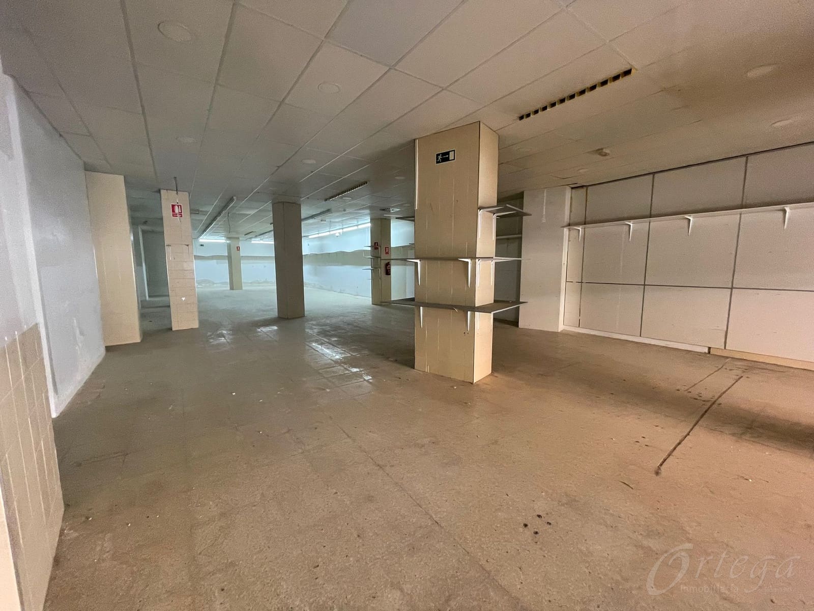 Commercial for rent in Cehegin with garage - € 4,850 (Ref: 6857936)