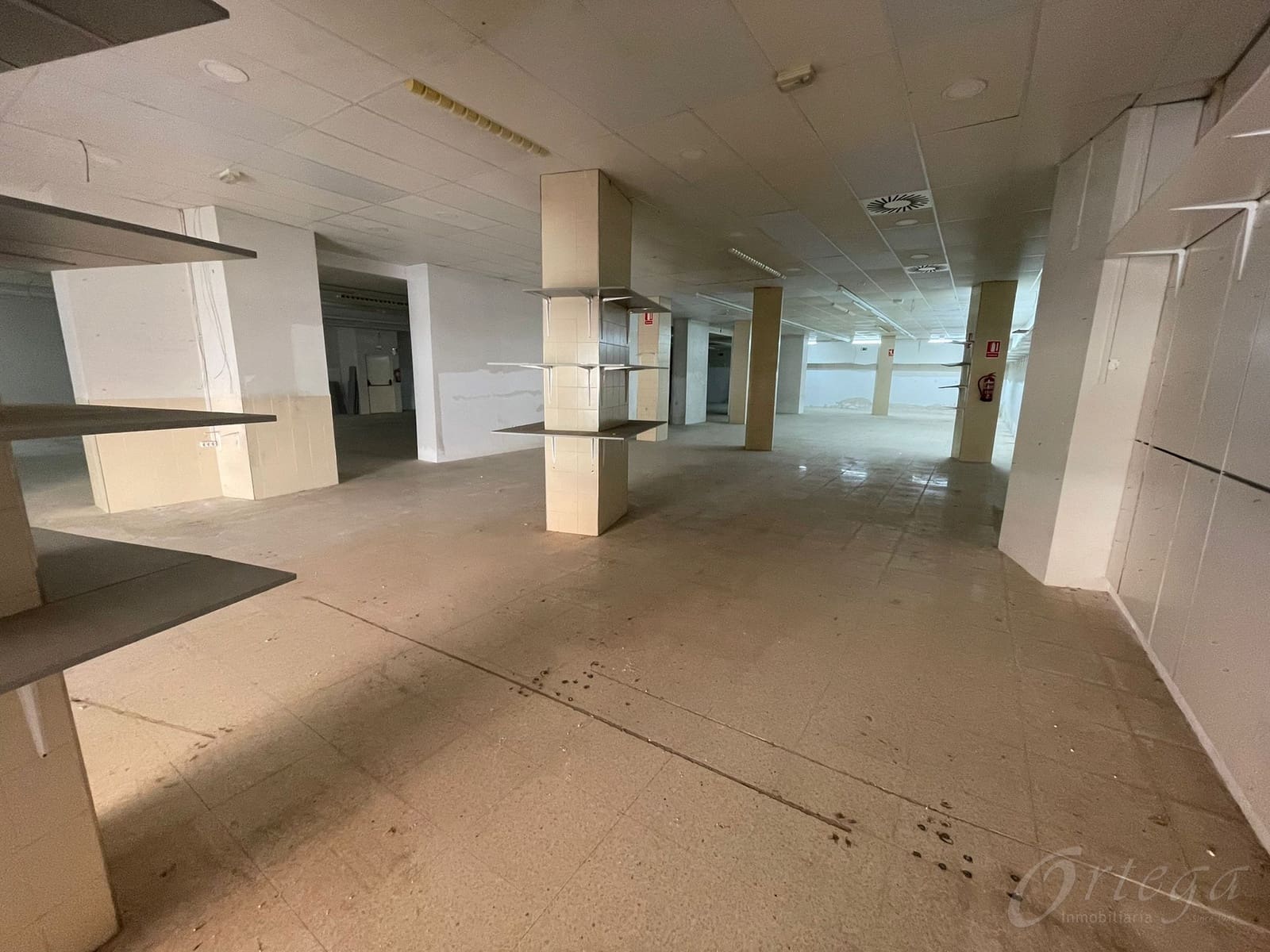 Commercial for rent in Cehegin with garage - € 4,850 (Ref: 6857936)