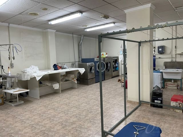 Commercial for rent in Cehegín - € 500 (Ref: 6869417)