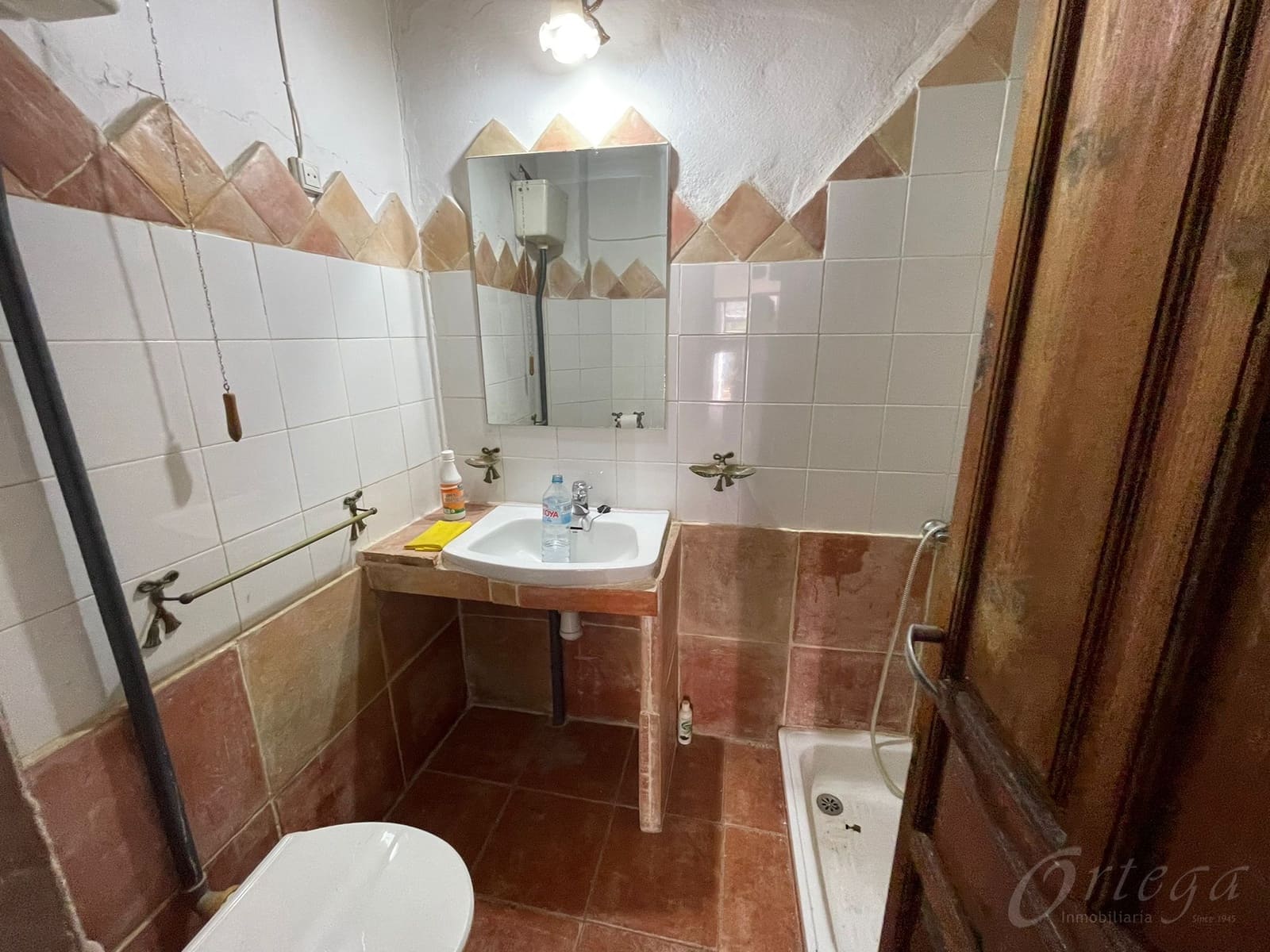 8 bedroom Finca/Country House for sale in Cehegin - € 220,000 (Ref: 7007536)