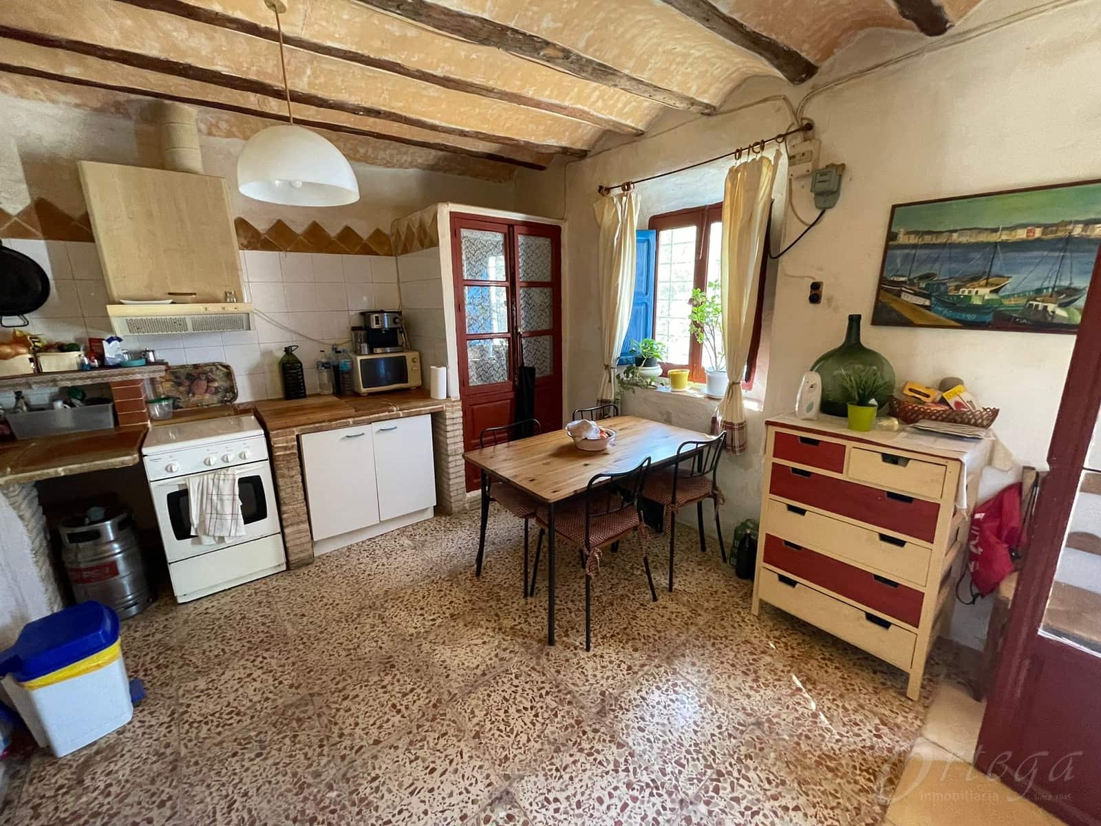 8 bedroom Finca/Country House for sale in Cehegin - € 220,000 (Ref: 7007536)