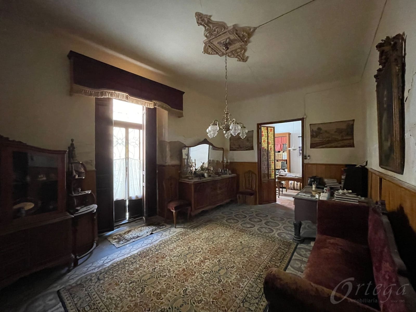 10 bedroom Hotel for sale in Mula with garage - € 245,000 (Ref: 7246967)