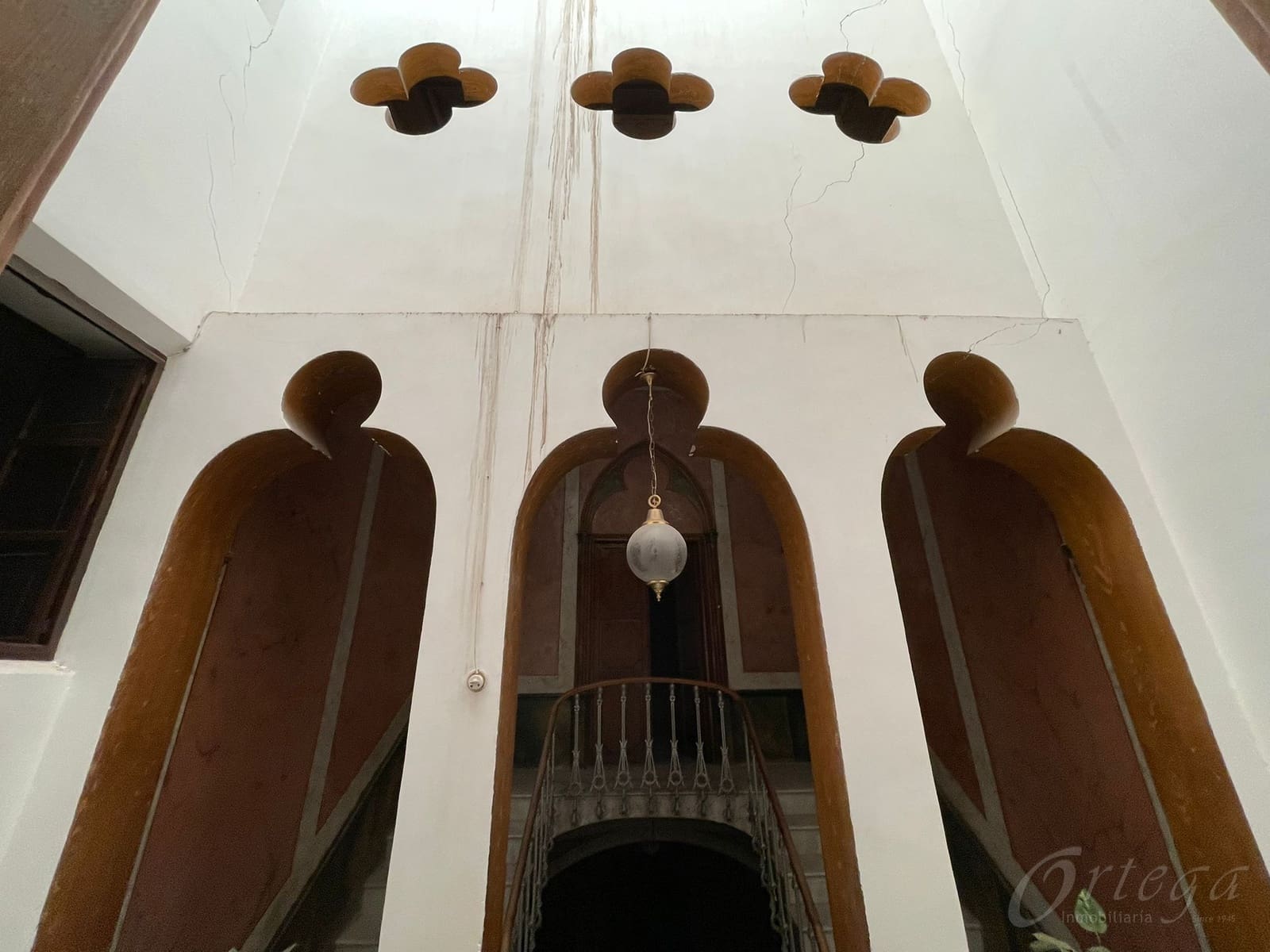 10 bedroom Hotel for sale in Mula with garage - € 245,000 (Ref: 7246967)